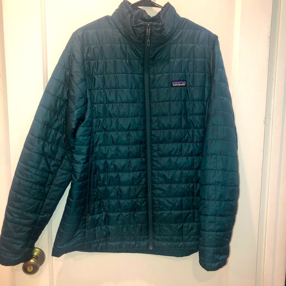 Patagonia Nano Puff Jacket in Piki Green